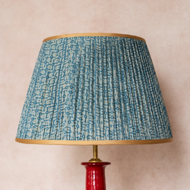 Penny-Morrison-Blue-and-White-Patterned-Pleated-Silk-Lampshade-with-Golden-Trim-Straight-Empire-Pleated-Gathered-Unique-Stylish-Colourful-Quirky-Floral-Patterned